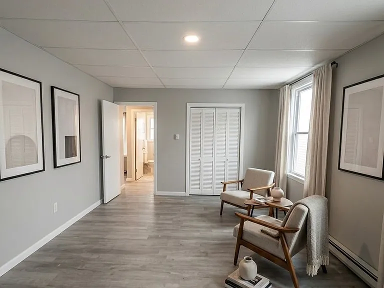 308-310 Barney St #1 — Photo 1