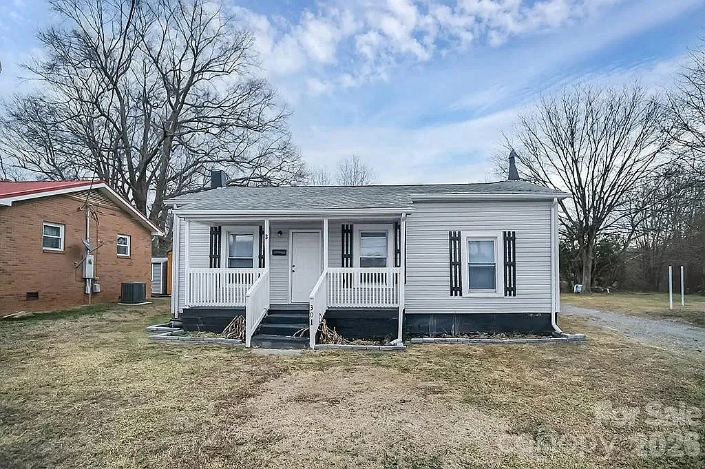 3 bed, 1134 sqft, $1,600 — Photo 3