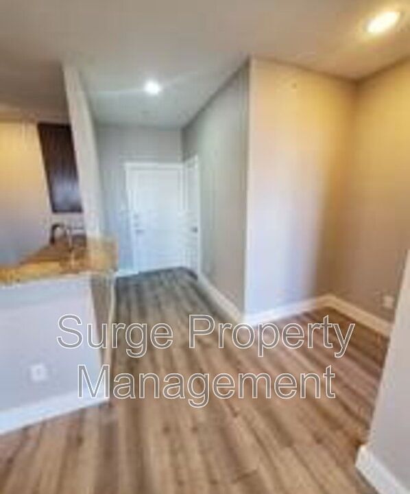 1st image of 13601 Pinnacle Cir W APT 2103