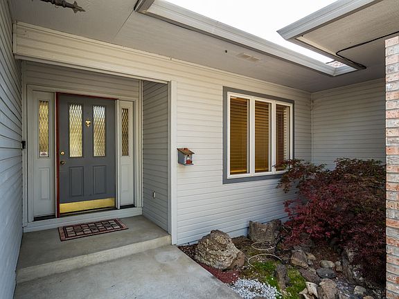 2nd image of 64507 McGrath Rd