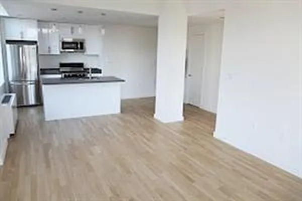 Rented by Corcoran | media 32