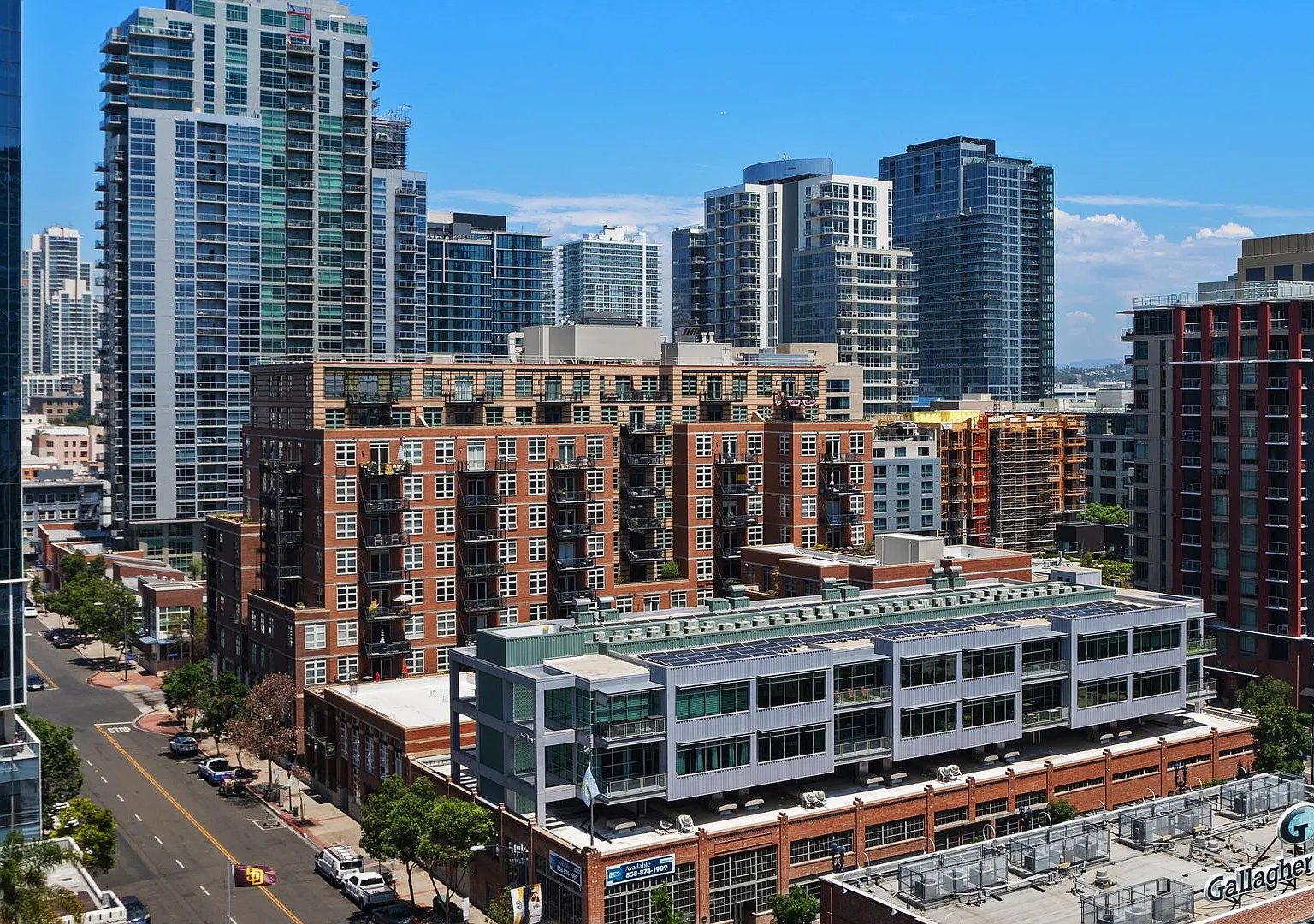 Expansive East Village loft at Parkloft, available now! 1 parking space included! Small pet OK! — Photo 1