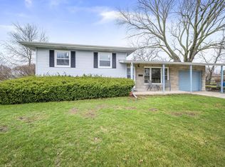 2201 Douglas St, Joliet, IL 60435