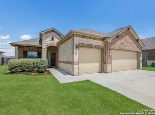 5040 Forest Oak, Schertz, TX 78108