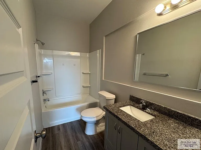 7100 Via Del Mar Cir #E-10 — Photo 15