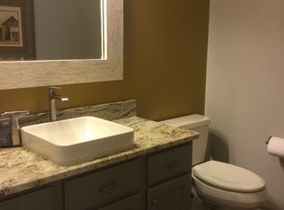 2583 W Blackthorn Cir, Hudson, OH