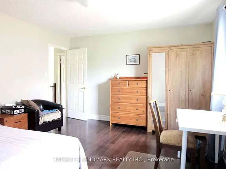 54 Castleridge Dr #MAIN — Photo 13