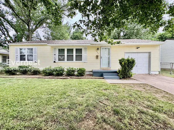 802 N Birch St, Owasso, OK 74055