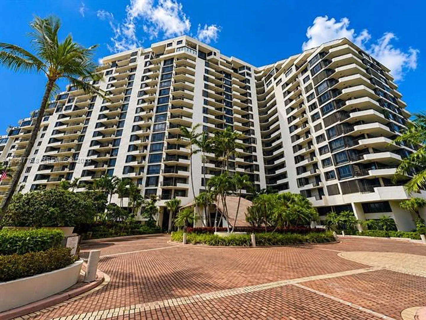 520 Brickell Key Dr cu-A1710, Miami, FL 33131 — Photo 2