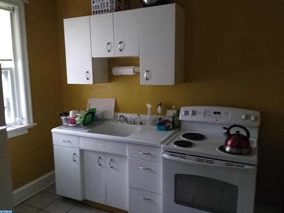 4th image of 5423 Sylvester St