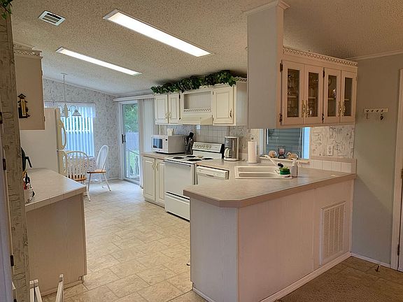 5th image of 6216 Eagles Nest Dr #93
