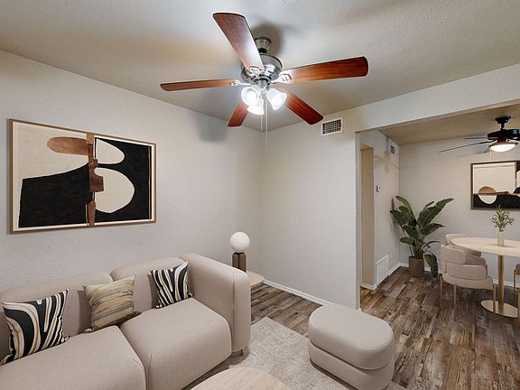 4th image of 200 W Pioneer Pkwy #1