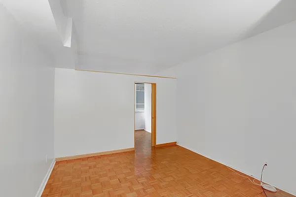 Rented by Oxford Property Group | media 8