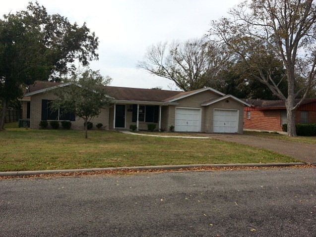 1st image of 1007 N San Antonio St
