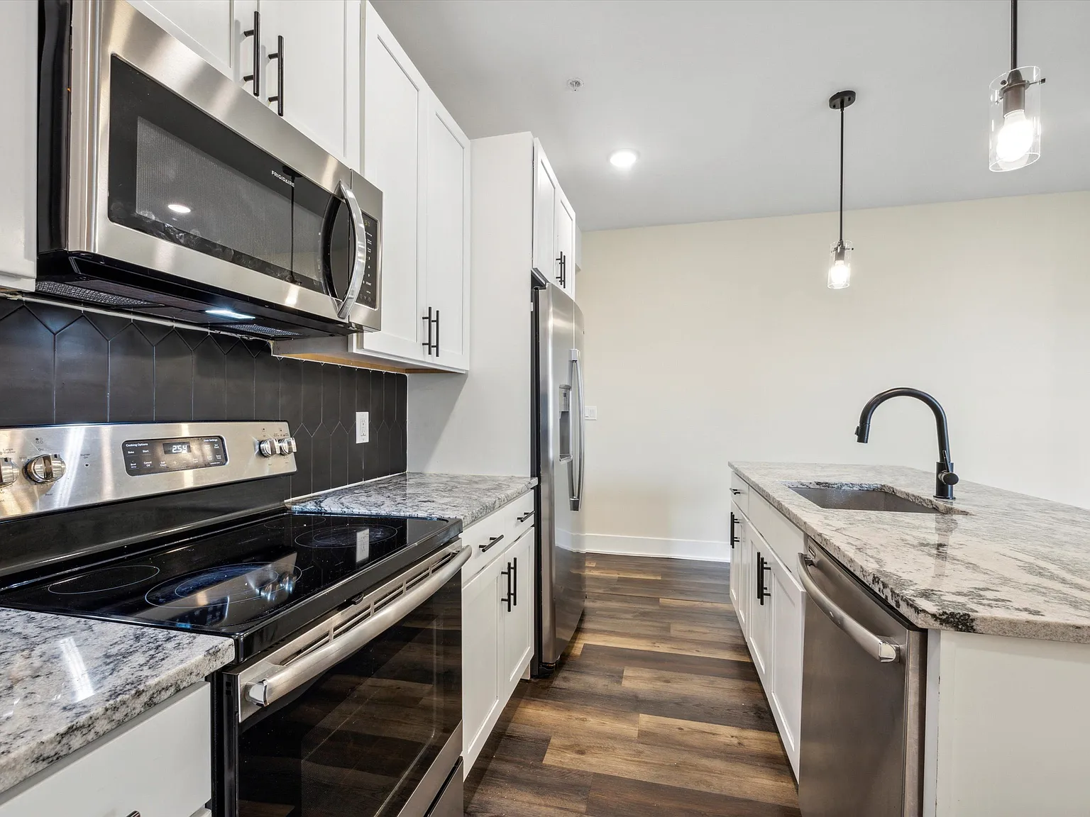 1804 W Berks St Unit A — Photo 3
