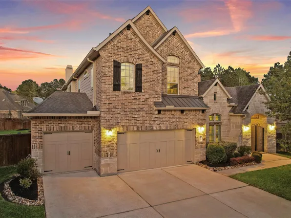 183 Wade Pointe Dr, Montgomery, TX 77316