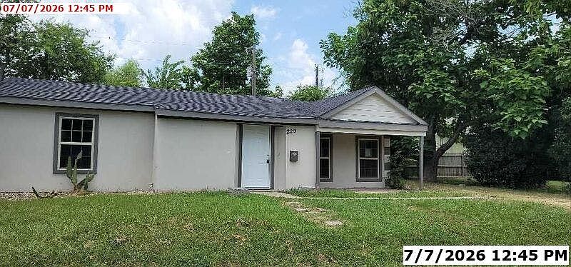 1st image of 229 Kirk Ln