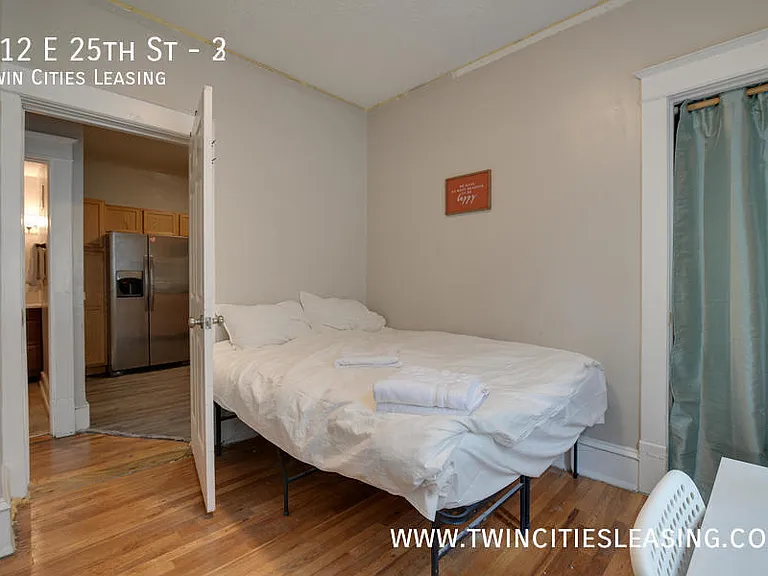 912 E 25th St #3 — Photo 82