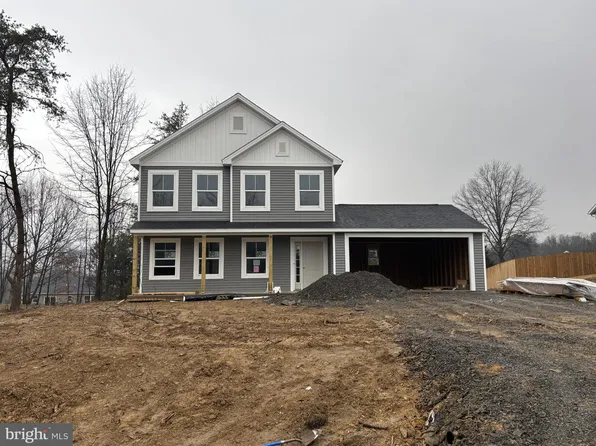 3955 Percy Ave, Chambersburg, PA 17202