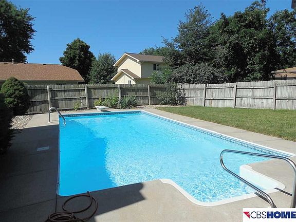 3rd image of 1114 Patricia Dr