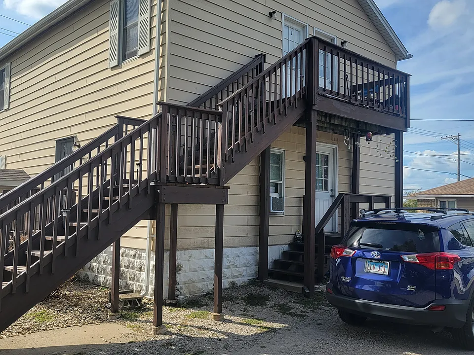 1403 N Division St #2