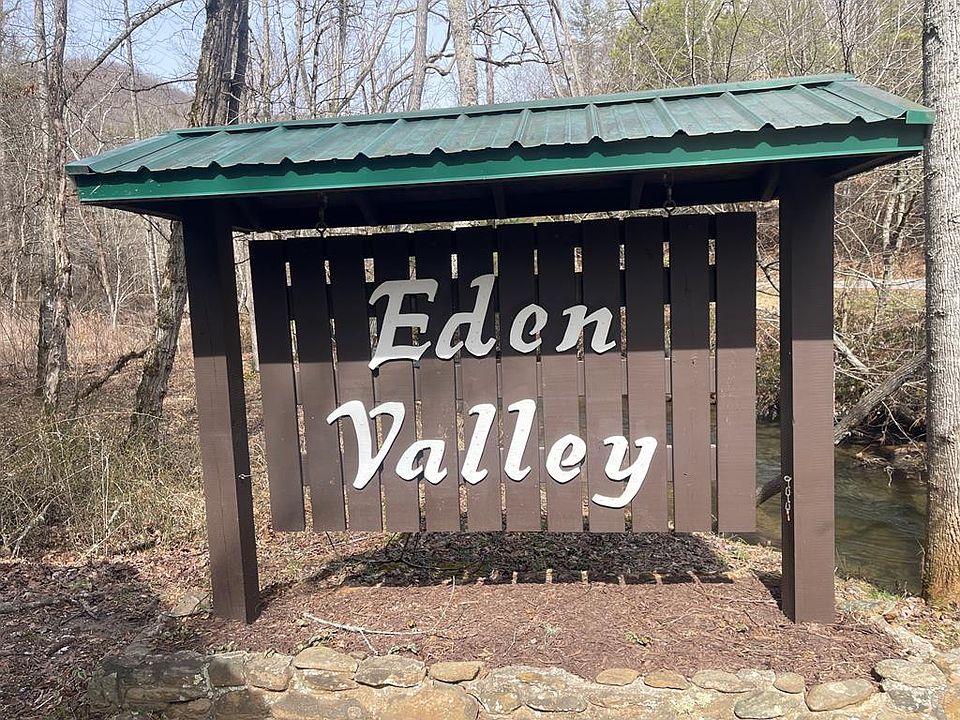 1st image of 0 Laurel Falls Rd Lot 6