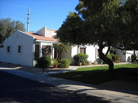 3rd image of 3073 E Cannon Dr