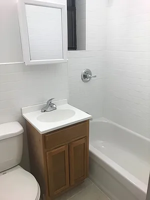 Rented by Compass | media 19