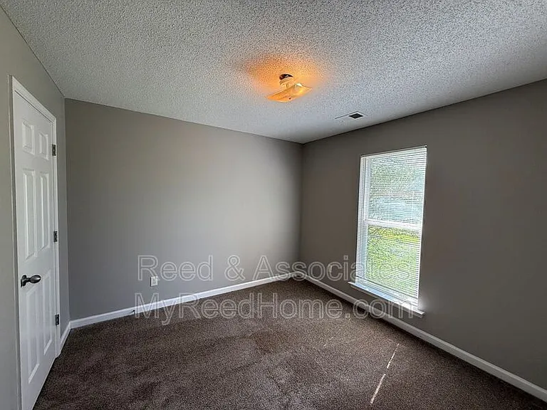 5066 Delaney Valley Ln — Photo 10