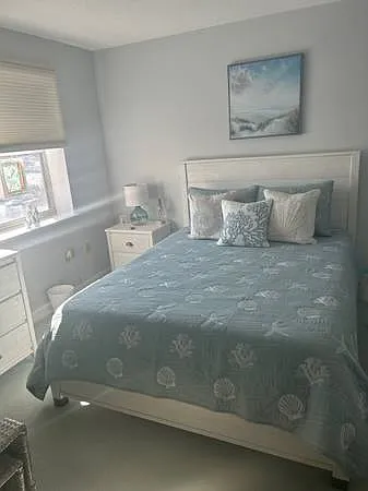 3 bed, 1957 sqft, $2,300 — Photo 4