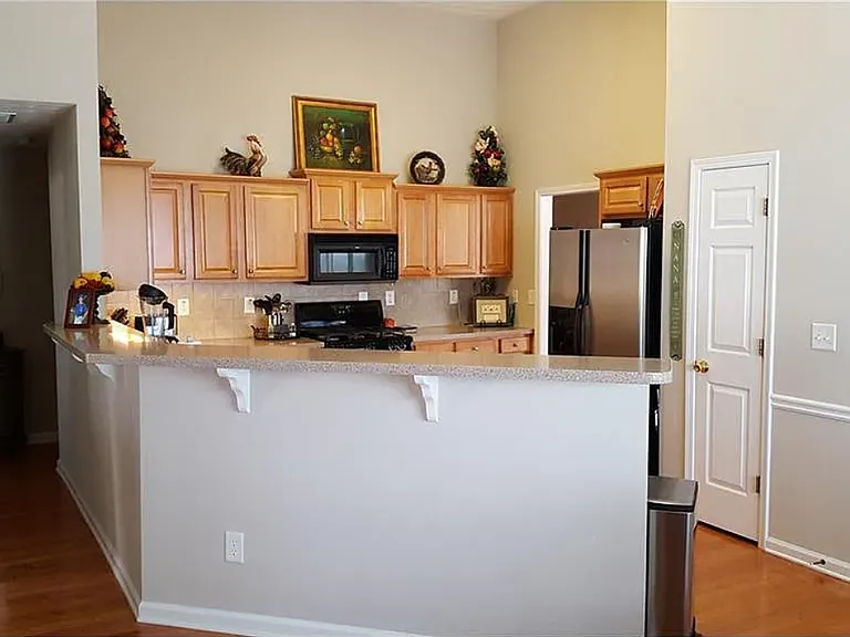 3492 Stoneleigh Run Dr — Photo 4