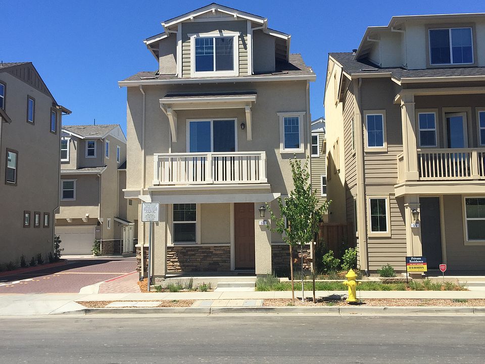 1st image of 53 Kennedy Ave.