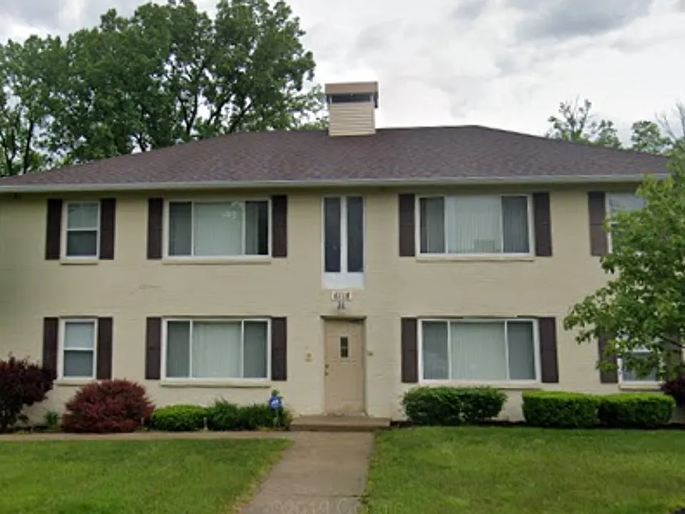 6118 Dickson Rd