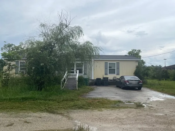 7001 Sunflower St, Bay Saint Louis, MS 39520
