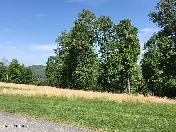 2nd image of LOT 16 Deerfield Way