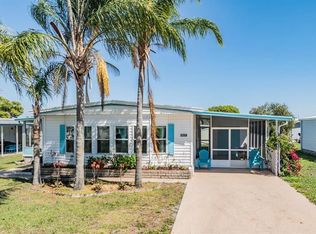 5350 Mohawk St, Zephyrhills, FL 33542