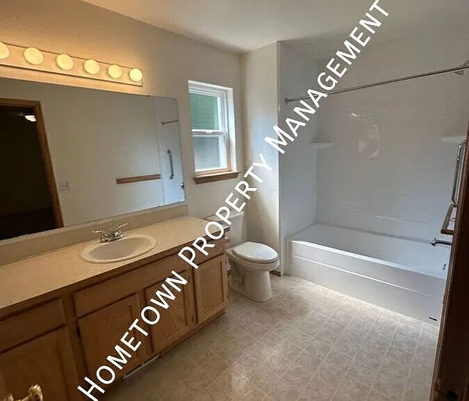 1227 Arcadia St NW — Photo 22