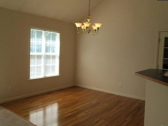 Vaulted ceilings dining area