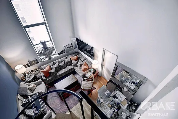 Rented by Urbane Brokerage | media 41