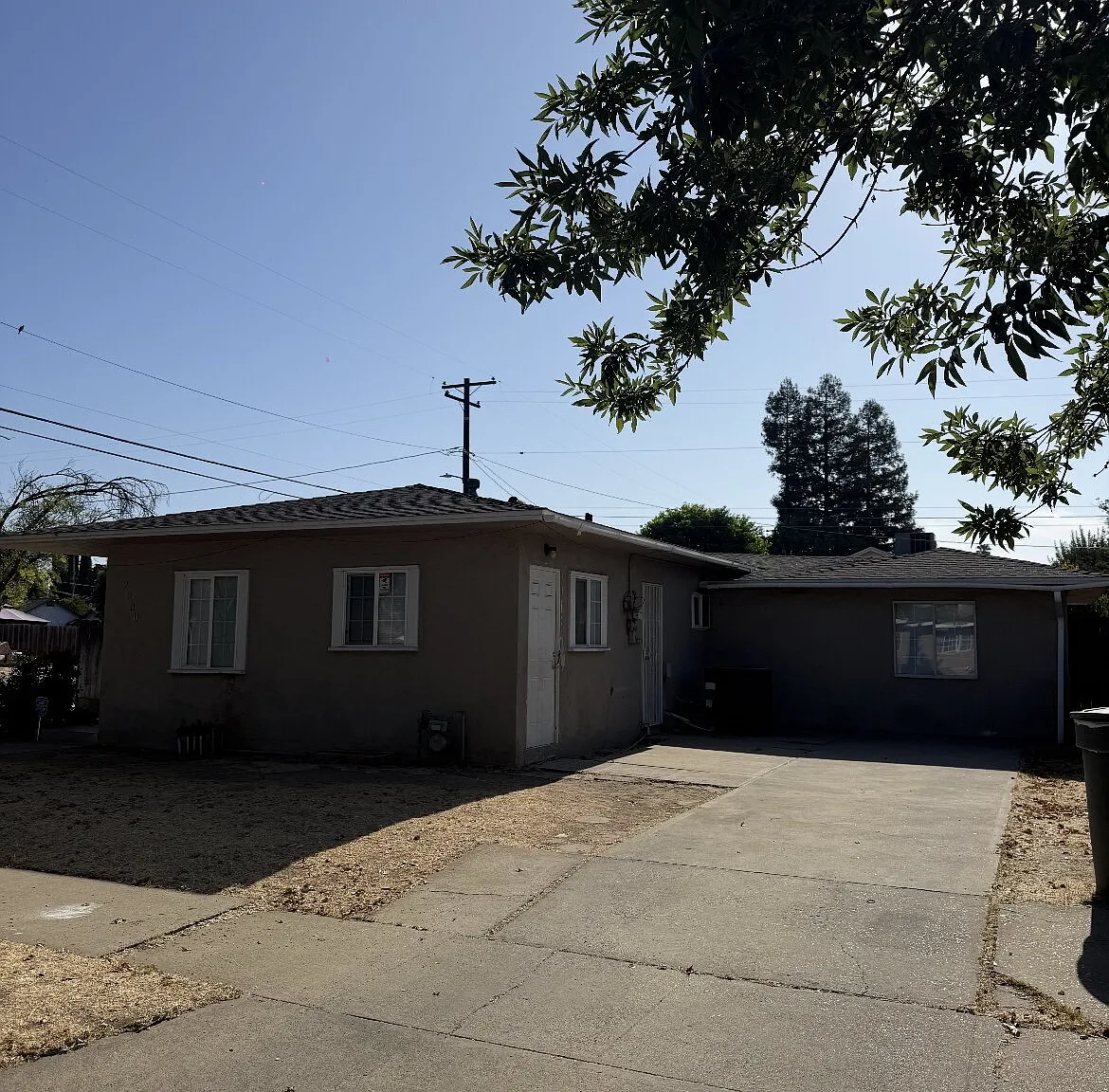 3 bed, 2.0 bath, 1263 sqft, $1,650 — Photo 4