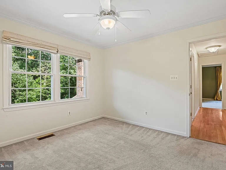 11919 Latigo Ln — Photo 23