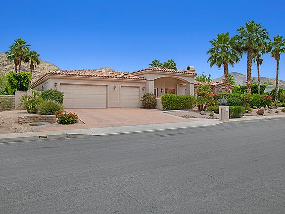 2nd image of 3050 Goldenrod Ln