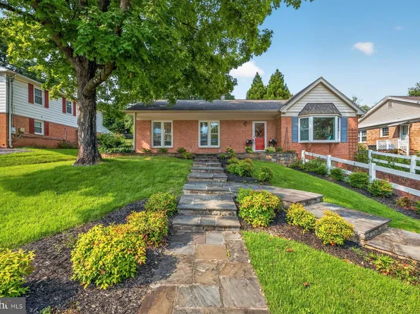 1602 Lemontree Ln, Silver Spring, MD 20904