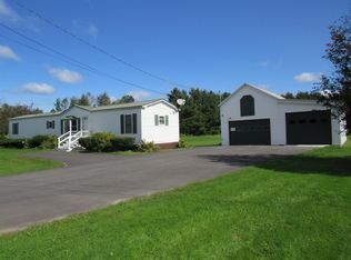 45 Horseback Rd, Carmel, ME 04419