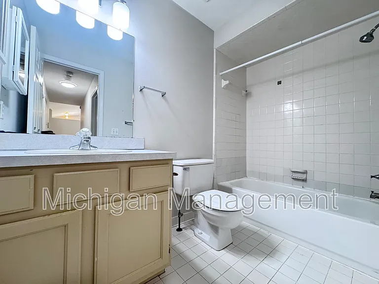 173 Algansee Dr — Photo 26