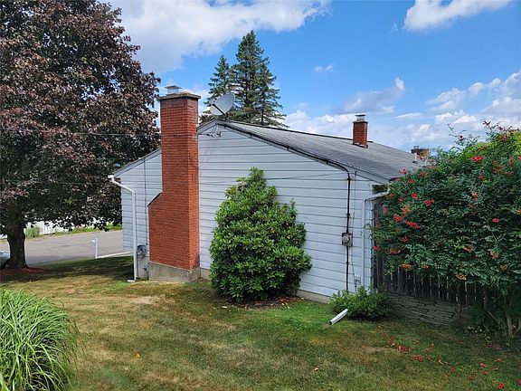 5th image of 4600 Marshall Dr W