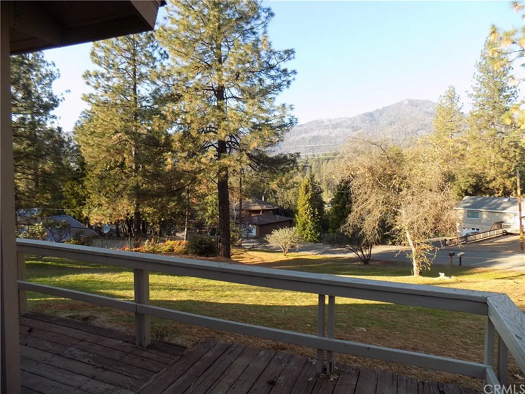 5676 Pilot Peak Rd photo 1