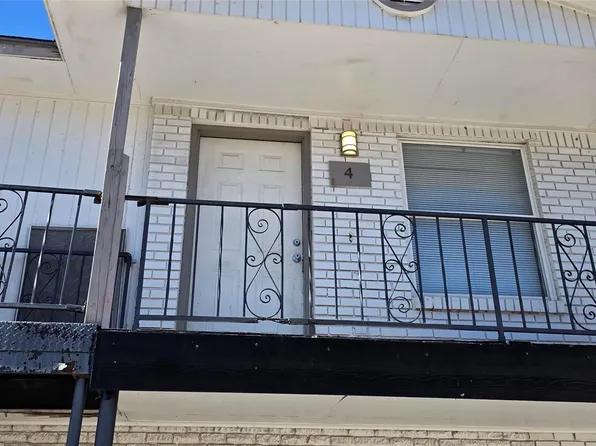 5130 Chapman St APT 4, Houston, TX 77009