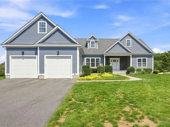 1341 Central Ave, Johnston, RI 02919