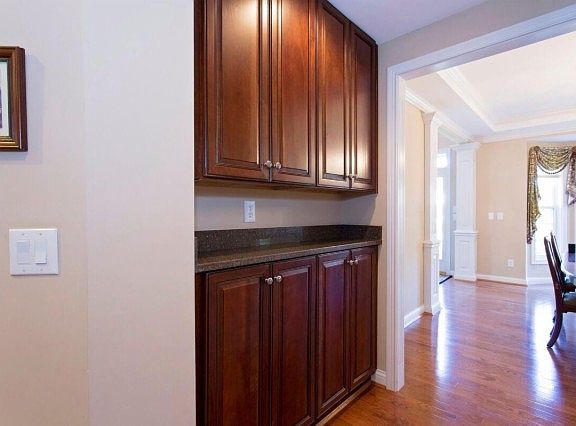 5th image of 639 Polo Woods Dr